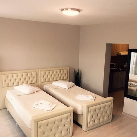 דירות בריסל Prestige Flats חדר תמונה